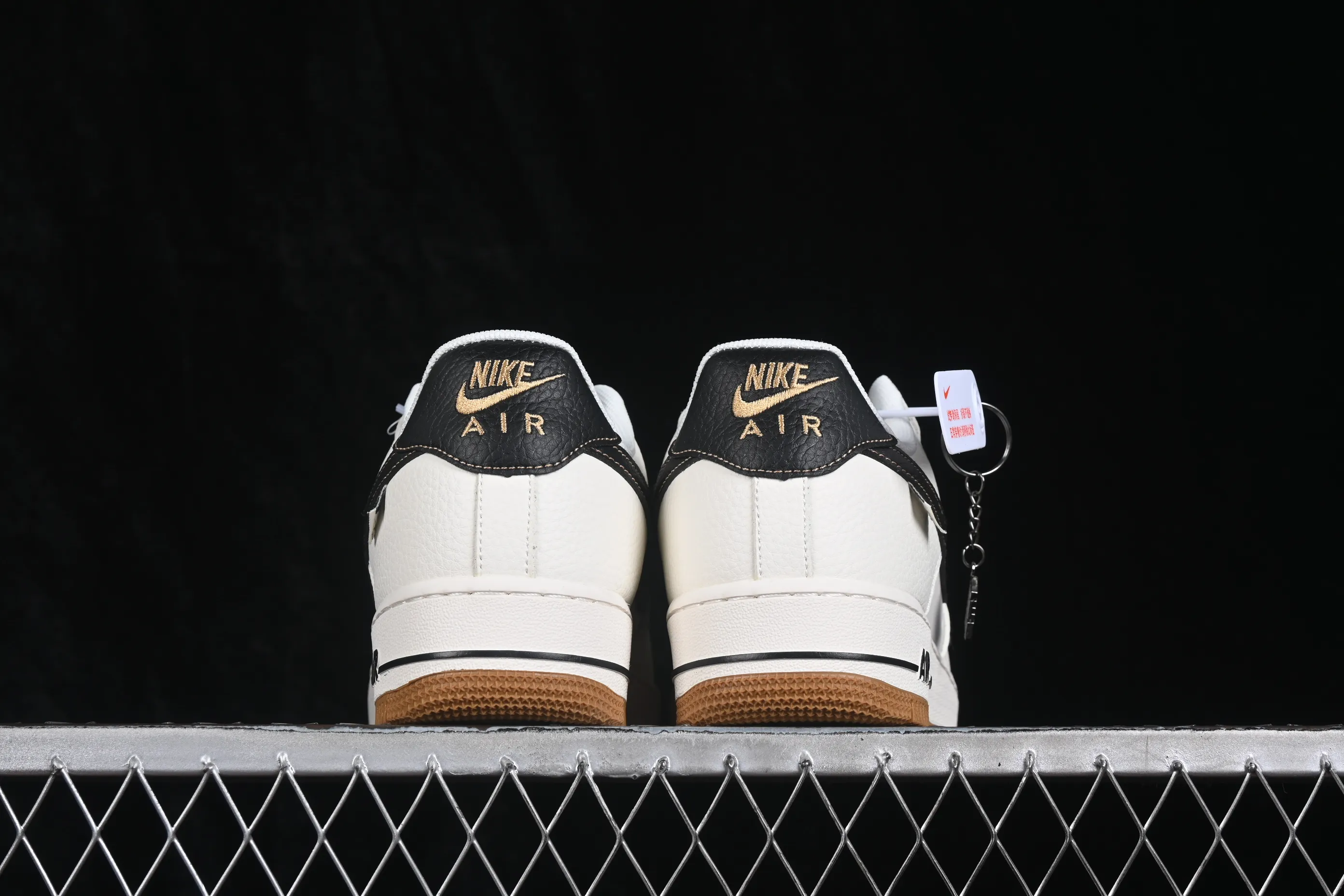 All categories Nk Air Force 1 Air Force series Nk Air Force 1 Low Air Force low-top Nike Air Force 1'07 Low Air Force 1 low-top casual sneakers DN9688-115